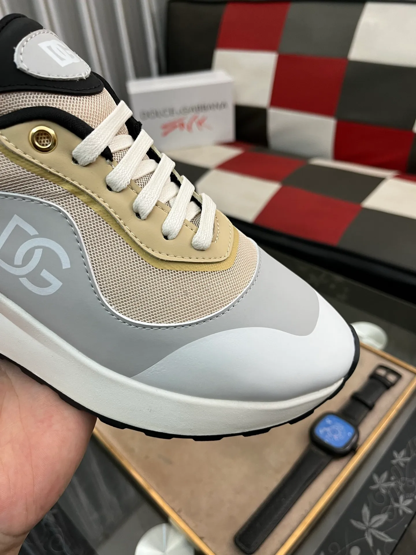Men's shoes💰480⌚️⌚️New Dolce & Gabbana/top original DG heavy industry series, new casual fashion shoes👟The version is simple and elegant, fashionable and exclusive👑fashionable and generous. Upper: Original first-layer calfskin, comfortable sheepskin lining. Original special electroplated combination outsole, exquisite and luxurious, super A level! Compared with the genuine product at the counter, the version is no worse at all💕Size: 38-46